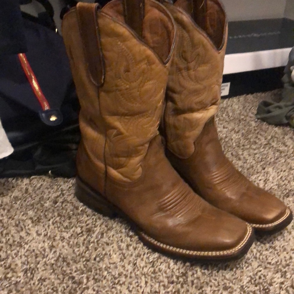 Cowboys boots